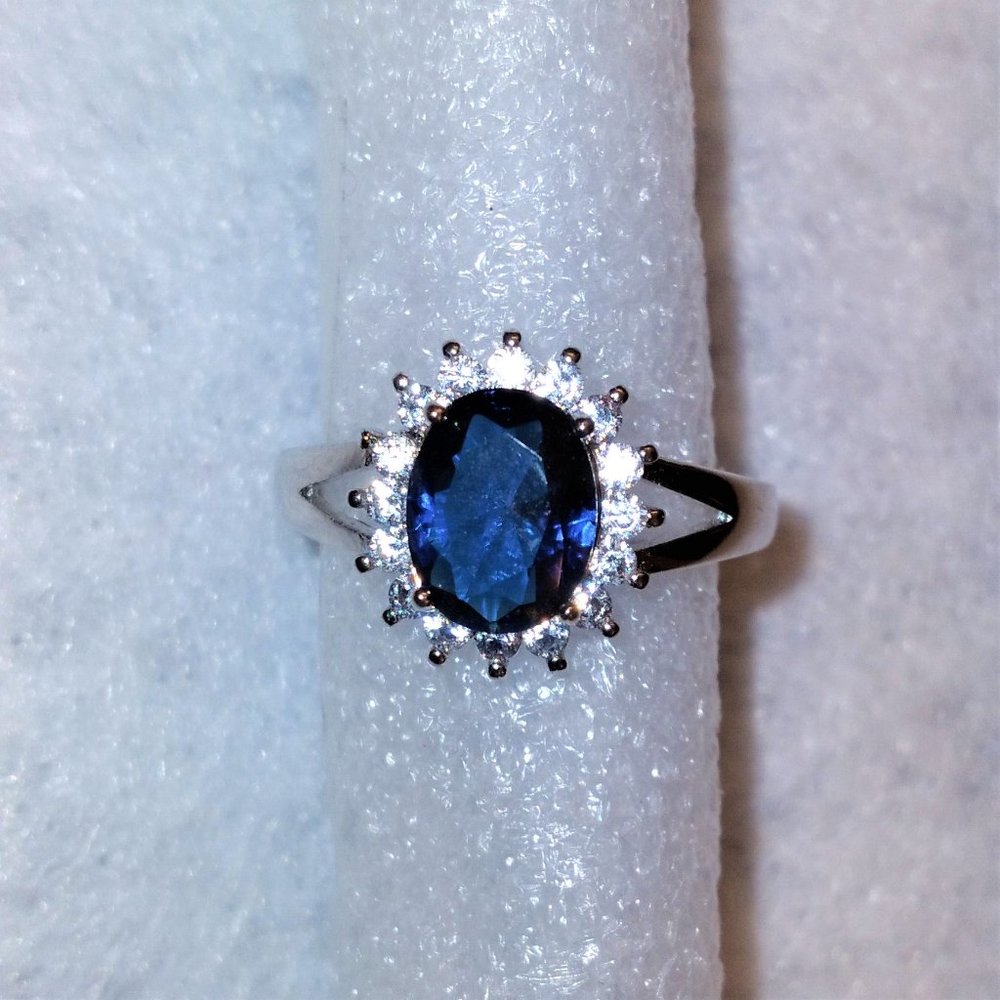 Brand New Beautiful Rhodium Plated Oval Royal Blue Cubic Zirconia Ring - Size 8